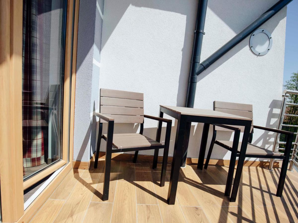 Porto Marina Hotel Криница Морска Екстериор снимка