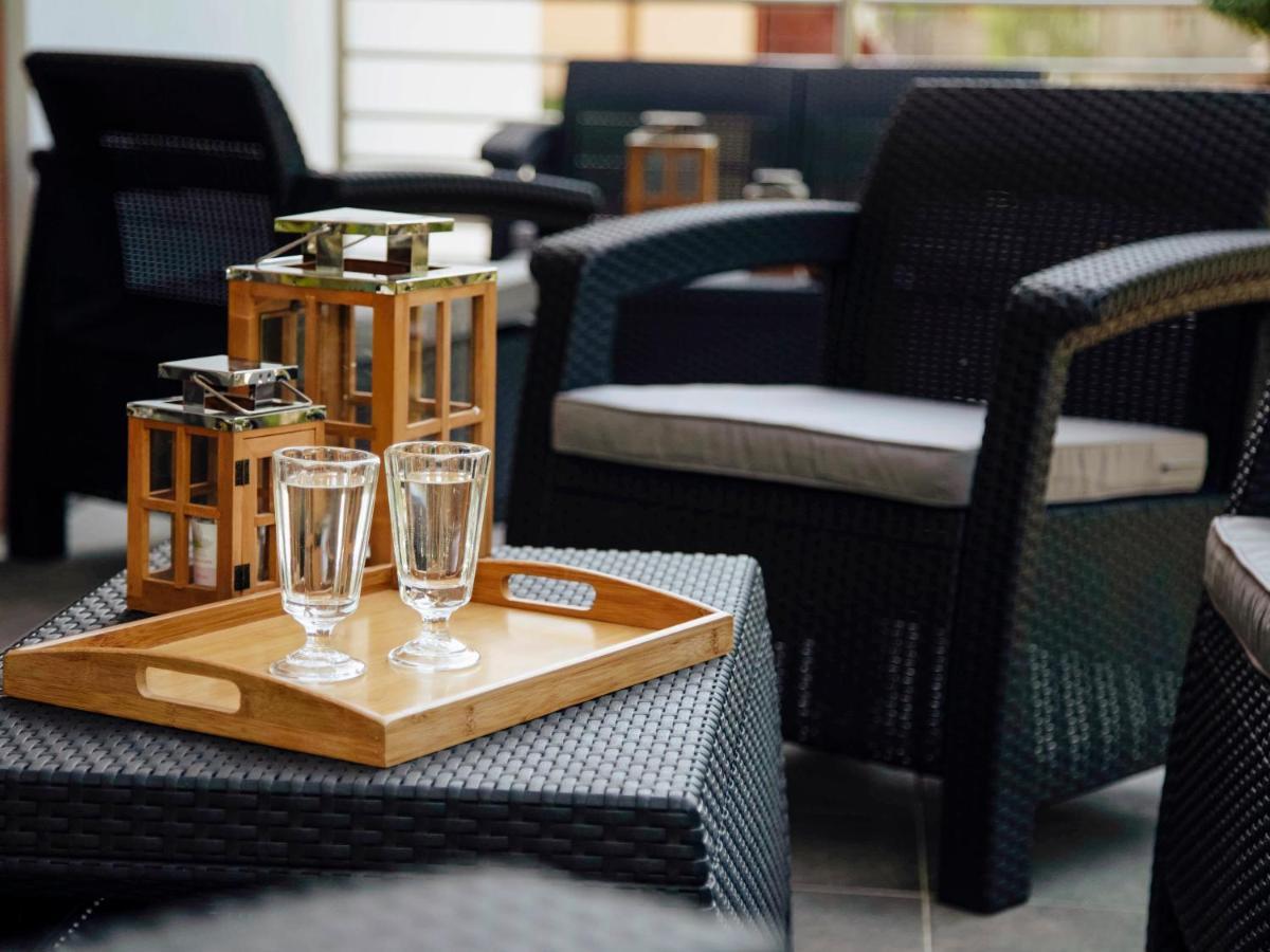 Porto Marina Hotel Криница Морска Екстериор снимка